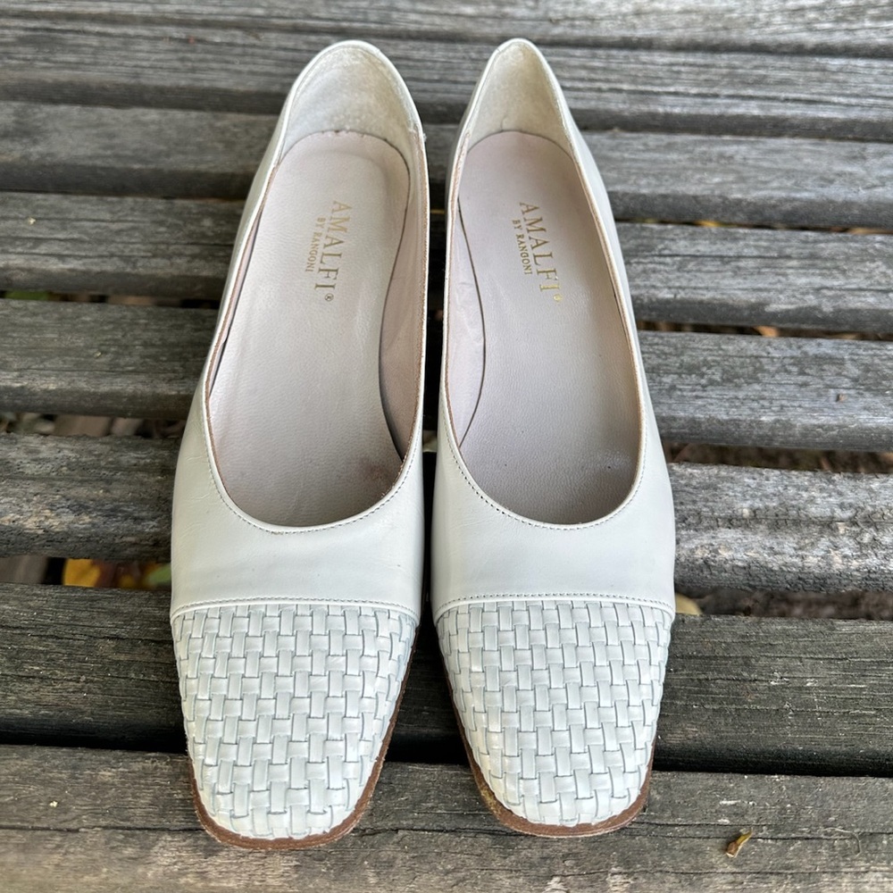 Vintage Amalfi by Rangoni "Simpson" pumps with basket weave at toes - size 8